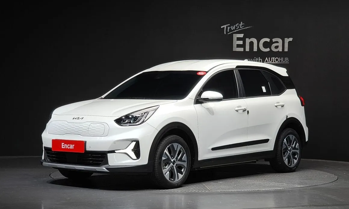 Kia Niro — фото 1