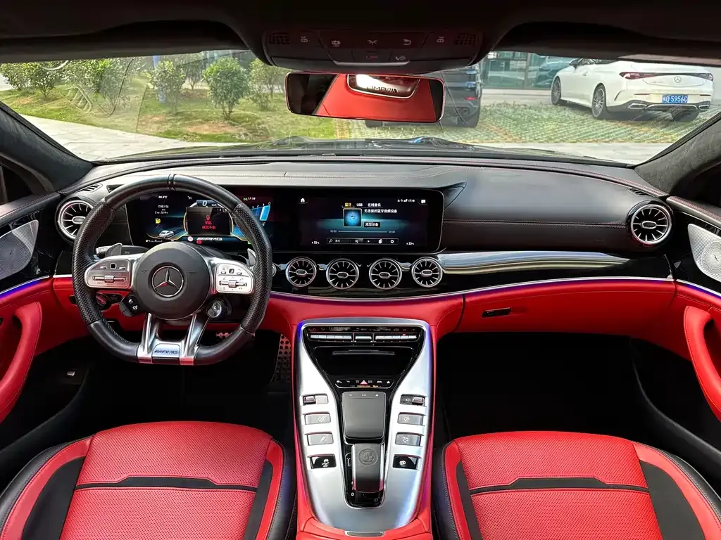 Mercedes-Benz AMG GT — фото 8
