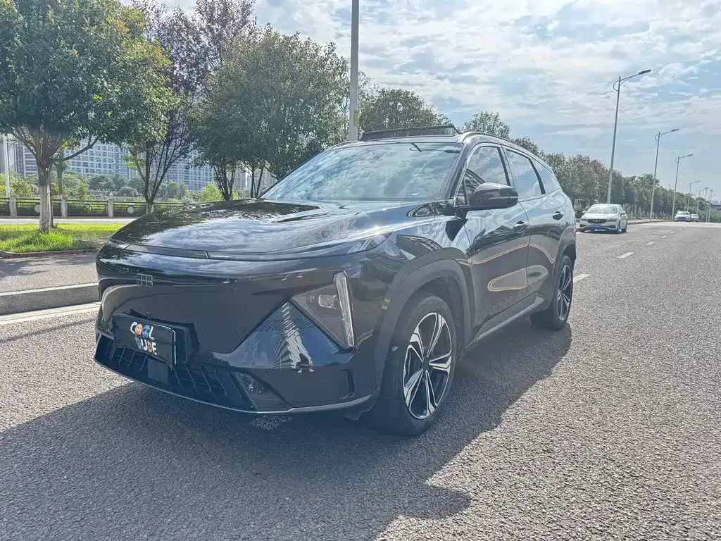 Geely Galaxy L7 — фото 1