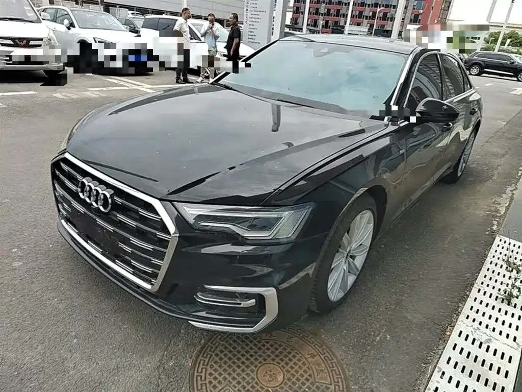 Audi A6L — фото 2