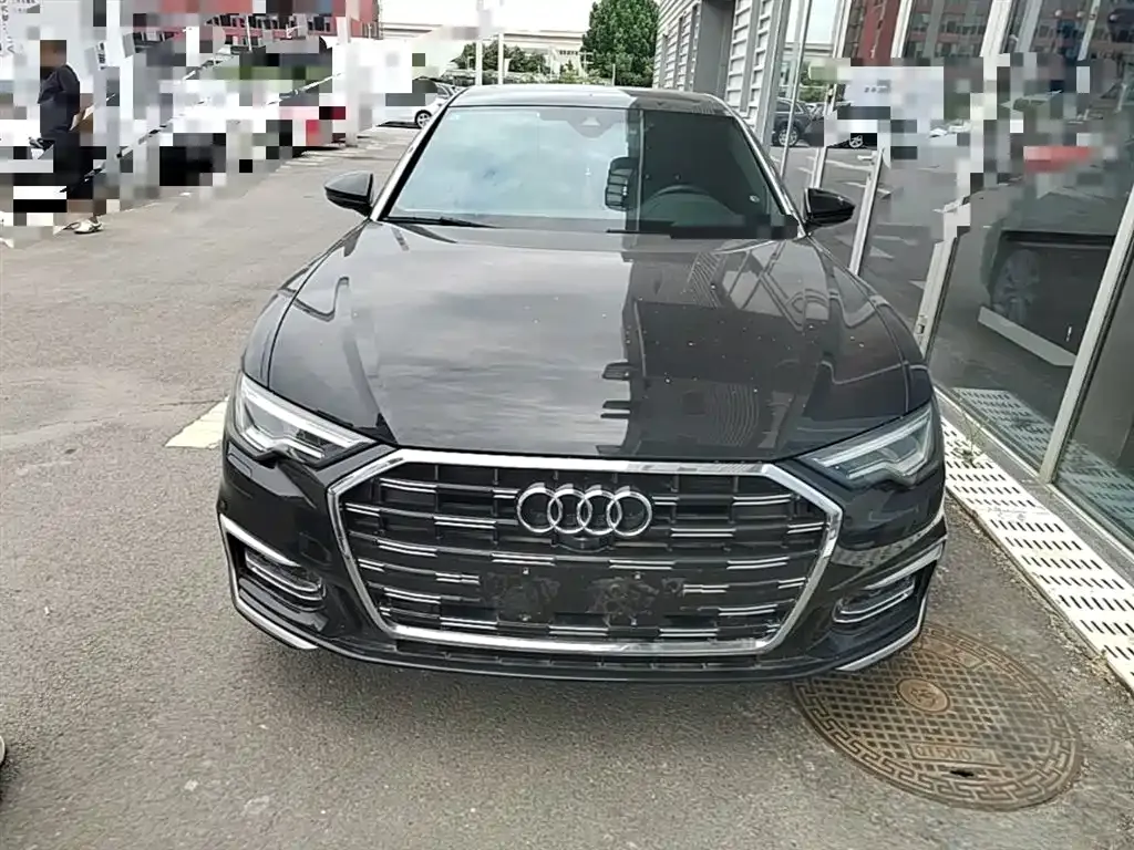 Audi A6L — фото 5