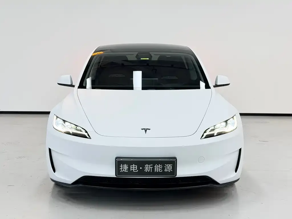Tesla Model 3 — фото 5