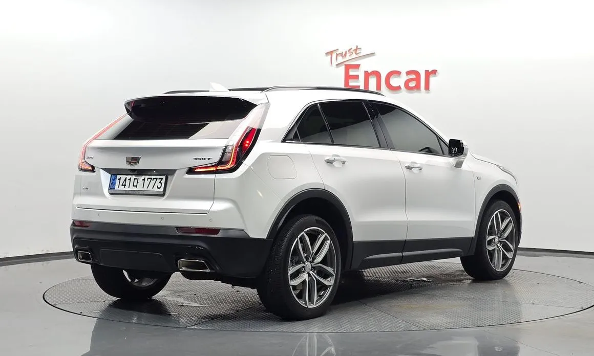 Cadillac XT4 — фото 7