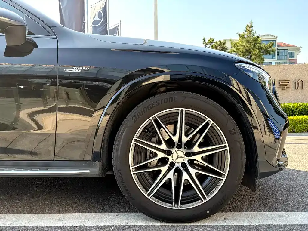 Mercedes-Benz GLC Coupe AMG — фото 4
