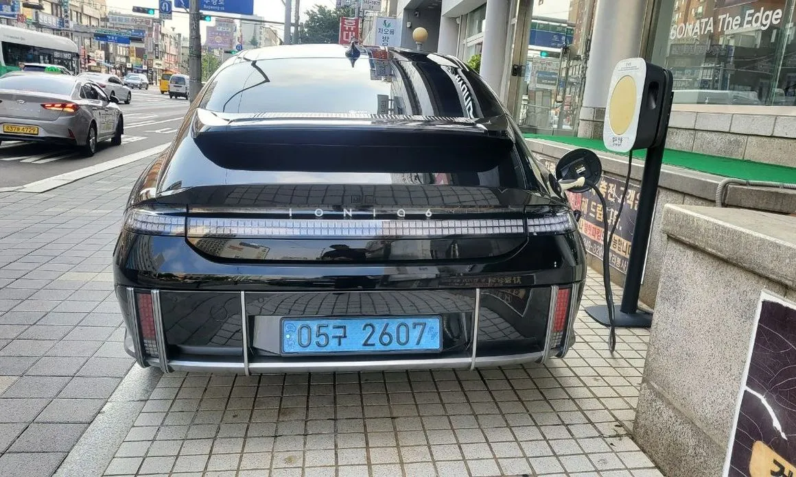 Hyundai Ioniq6 — фото 5