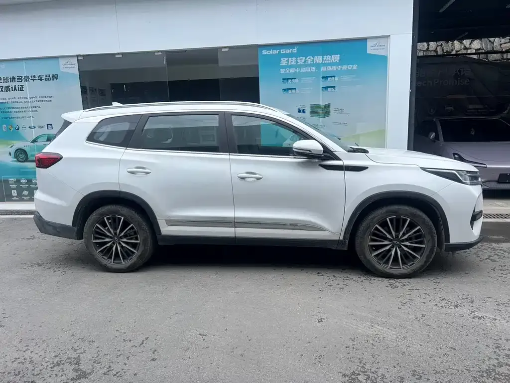 Chery Tiggo 8 PRO — фото 3