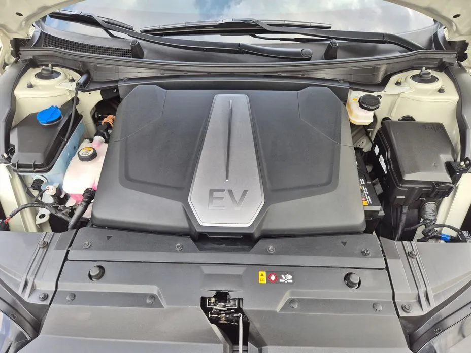 Kia EV6 — фото 4
