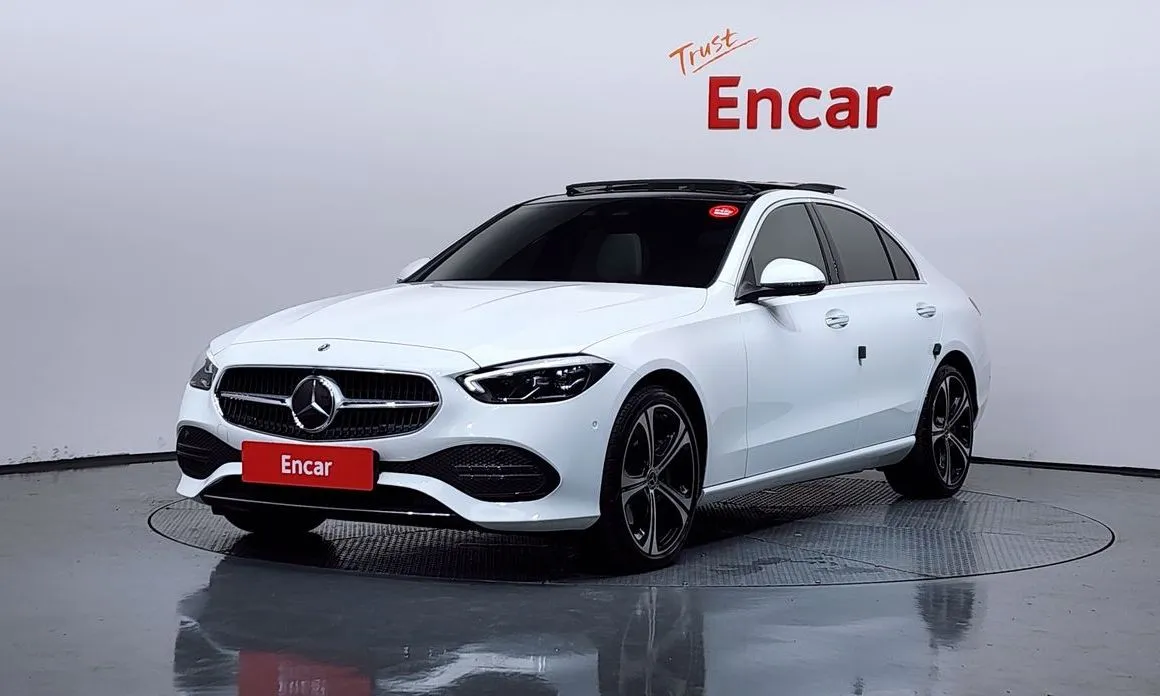 Mercedes-Benz C-Class — фото 1