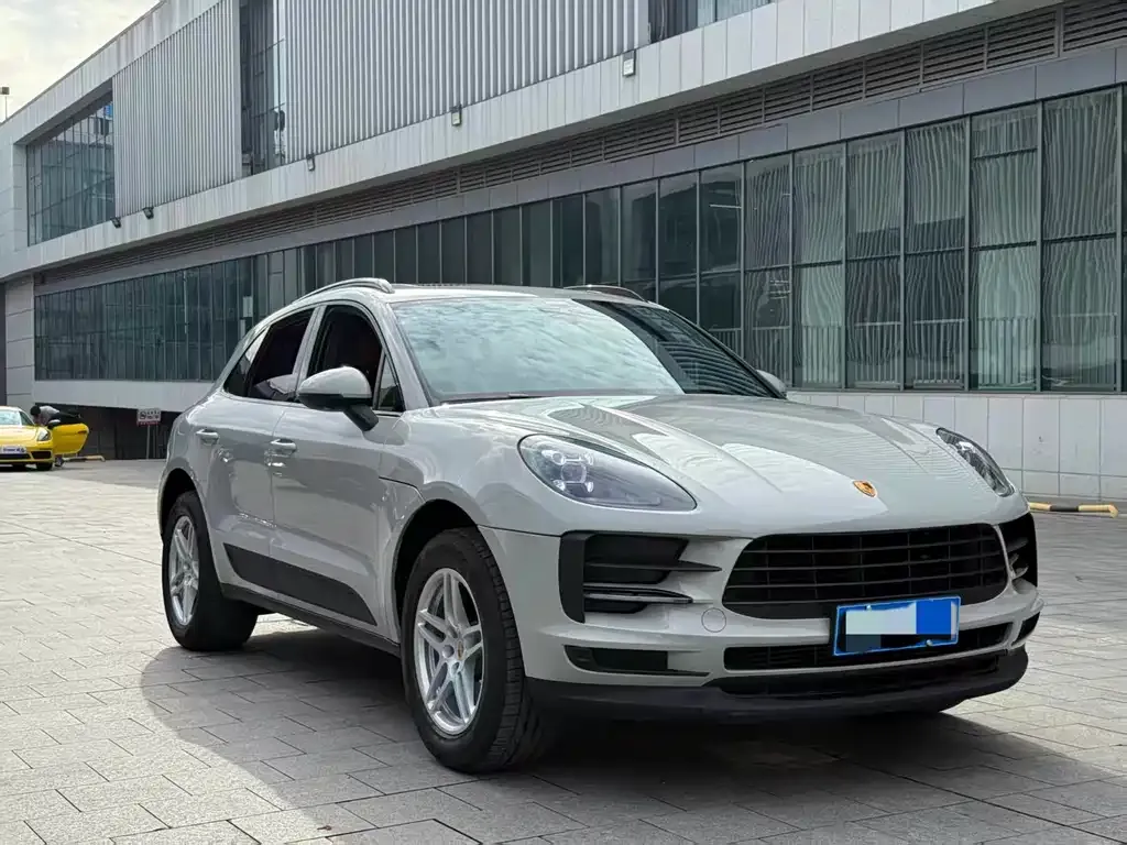 Porsche Macan — фото 7