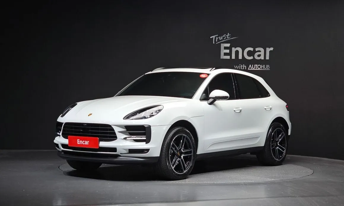 Porsche Macan — фото 1