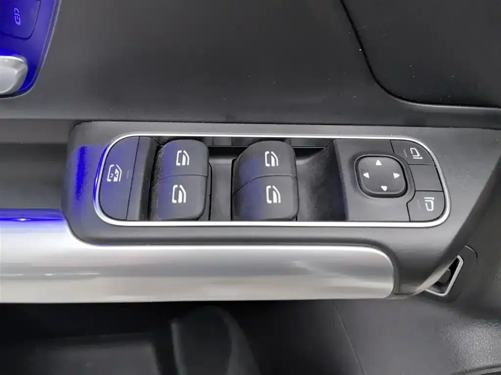 Mercedes-Benz GLA — фото 4