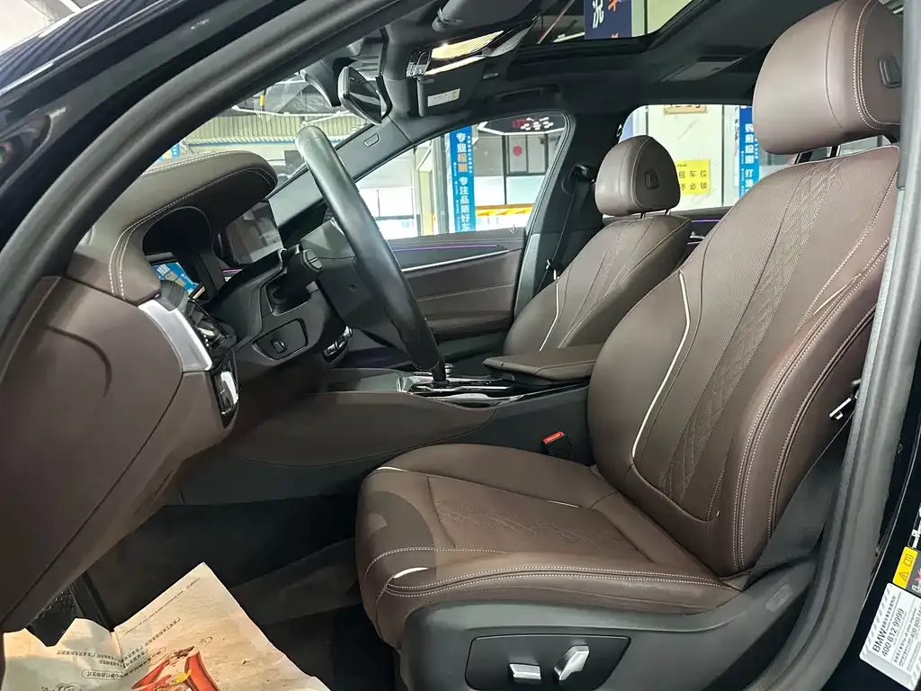 BMW 5 Series New Energy — фото 6