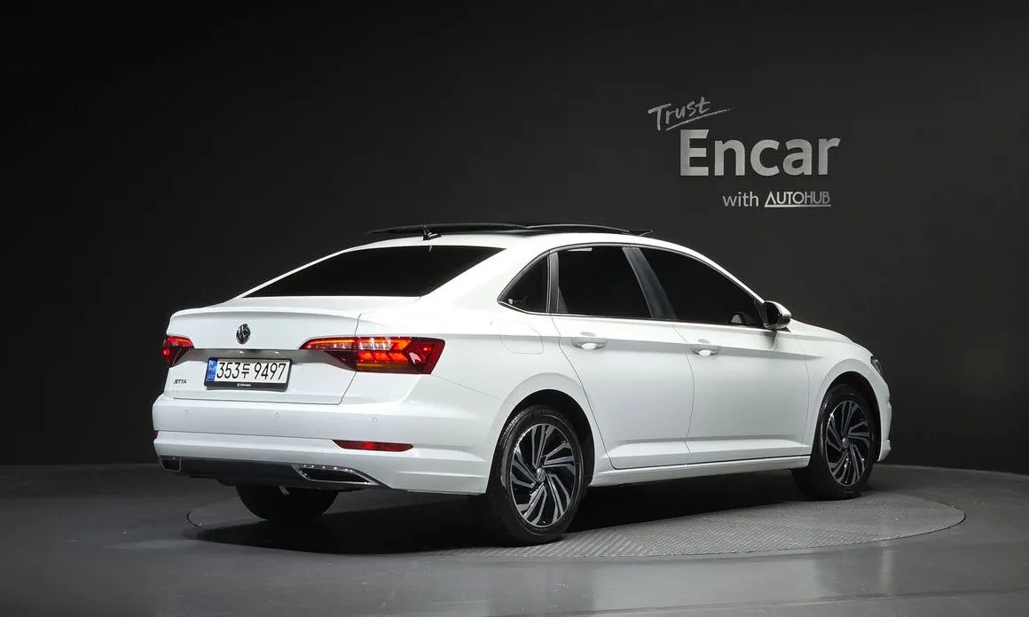 Volkswagen Jetta — фото 2