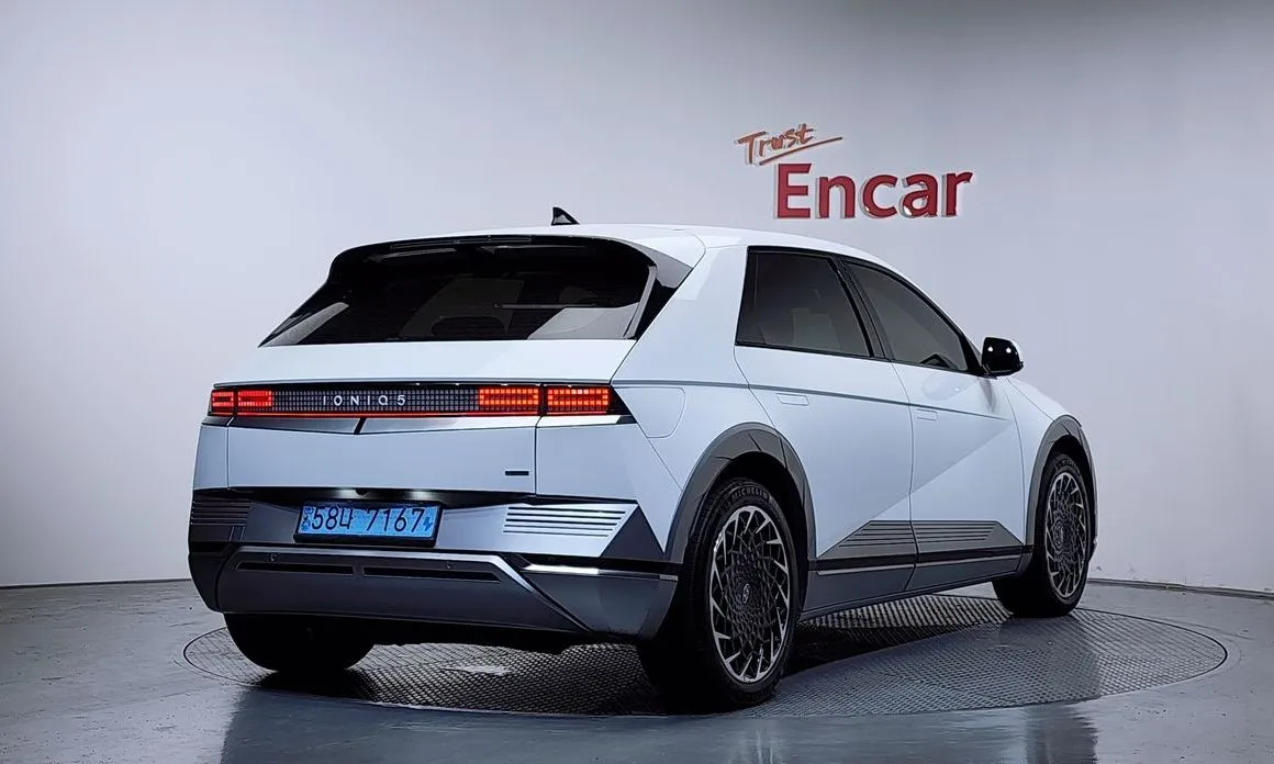 Hyundai Ioniq5 — фото 2