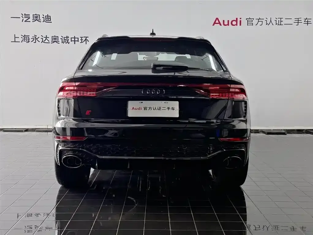 Audi RS Q8 — фото 5