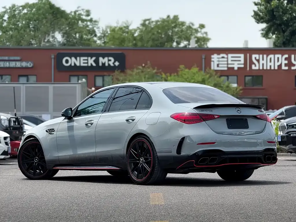 Mercedes-Benz C-Class AMG New Energy — фото 2