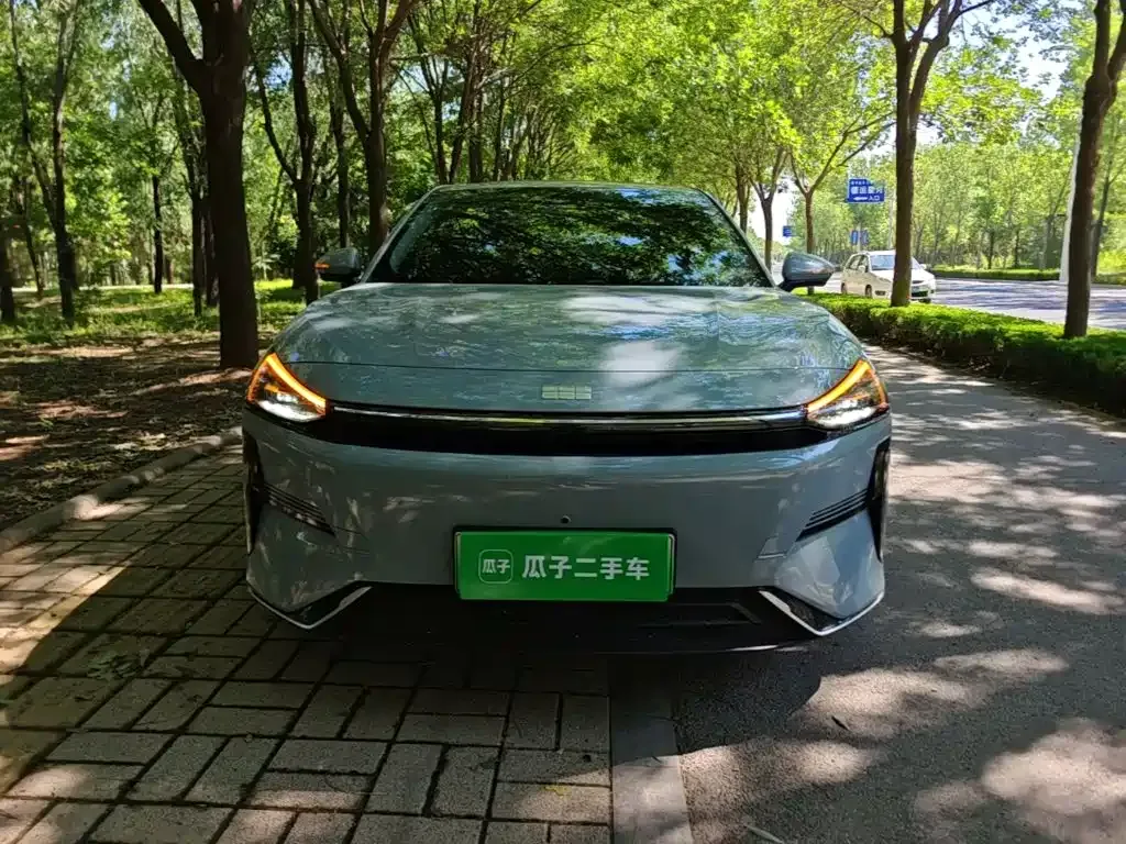 Geely Galaxy L6 — фото 3