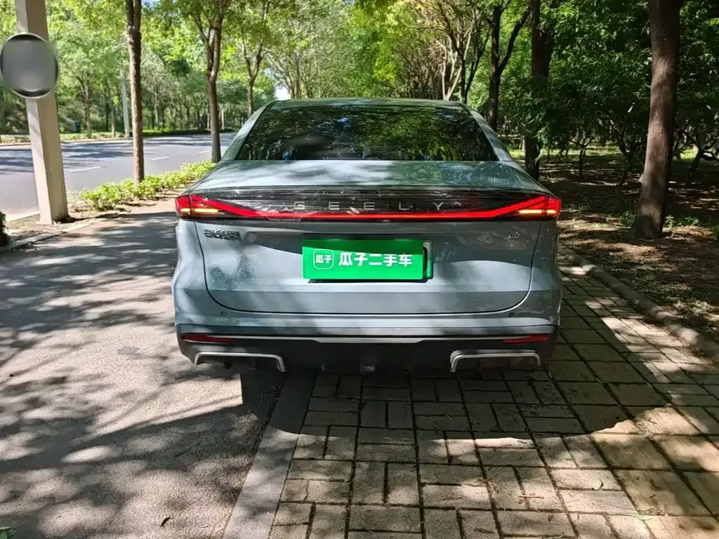 Geely Galaxy L6 — фото 9
