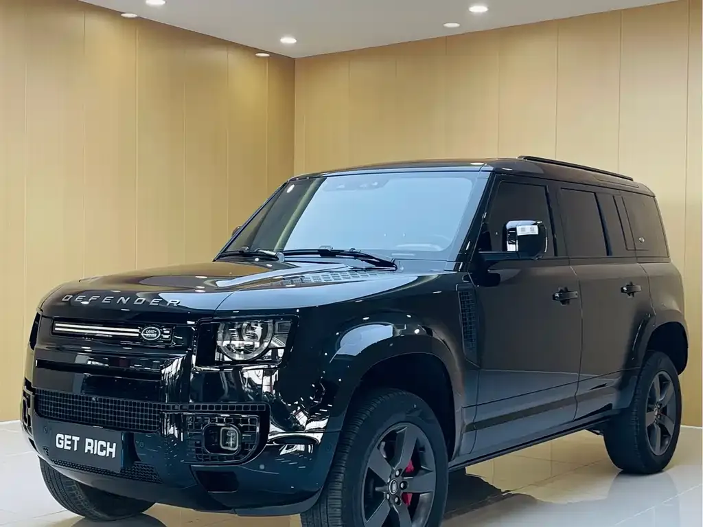 Land Rover Defender — фото 1