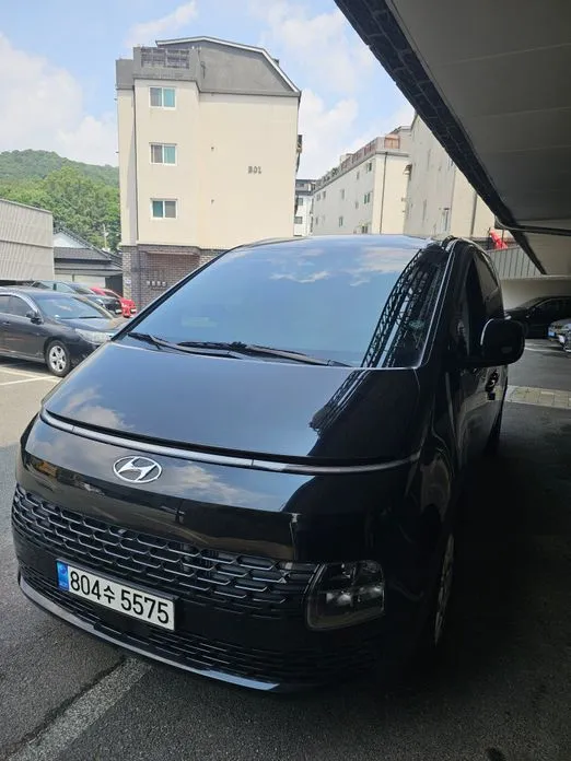 Hyundai Staria — фото 1