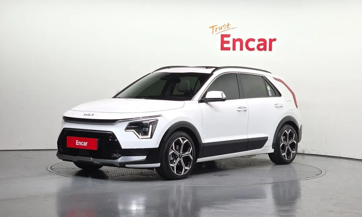 Kia Niro — фото 1