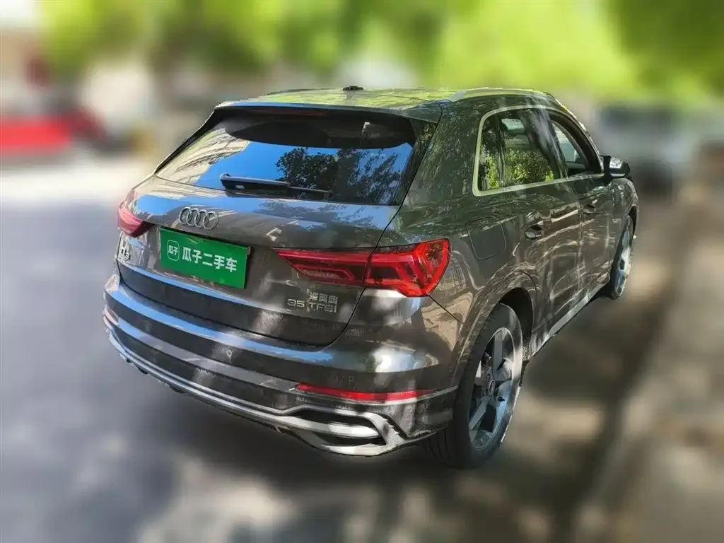 Audi Q3 — фото 10