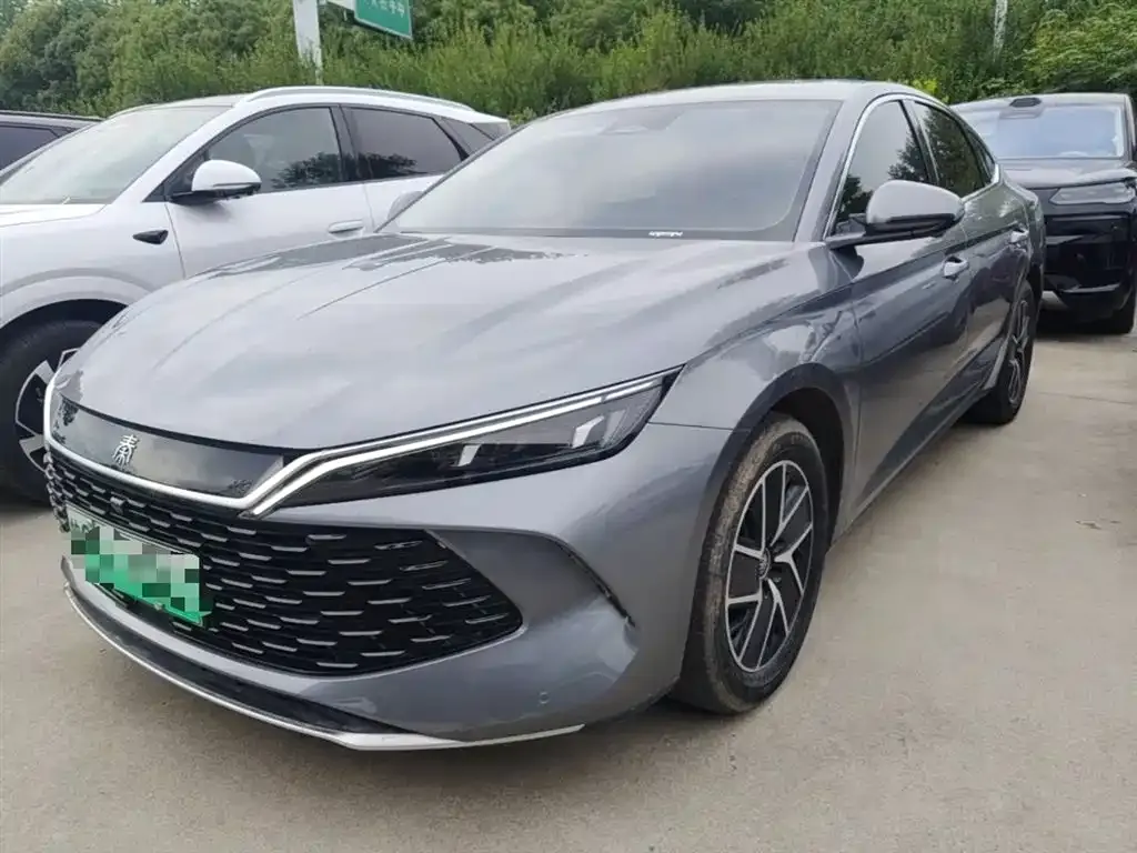 BYD Qin L — фото 9