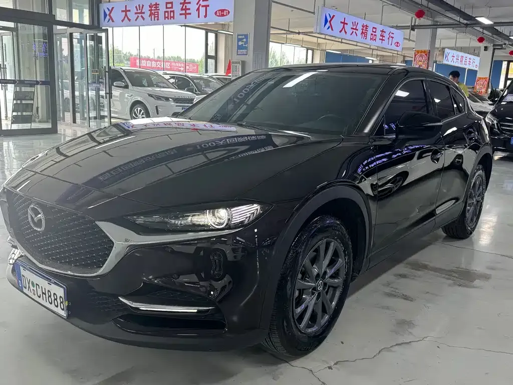 Mazda CX-4 — фото 1
