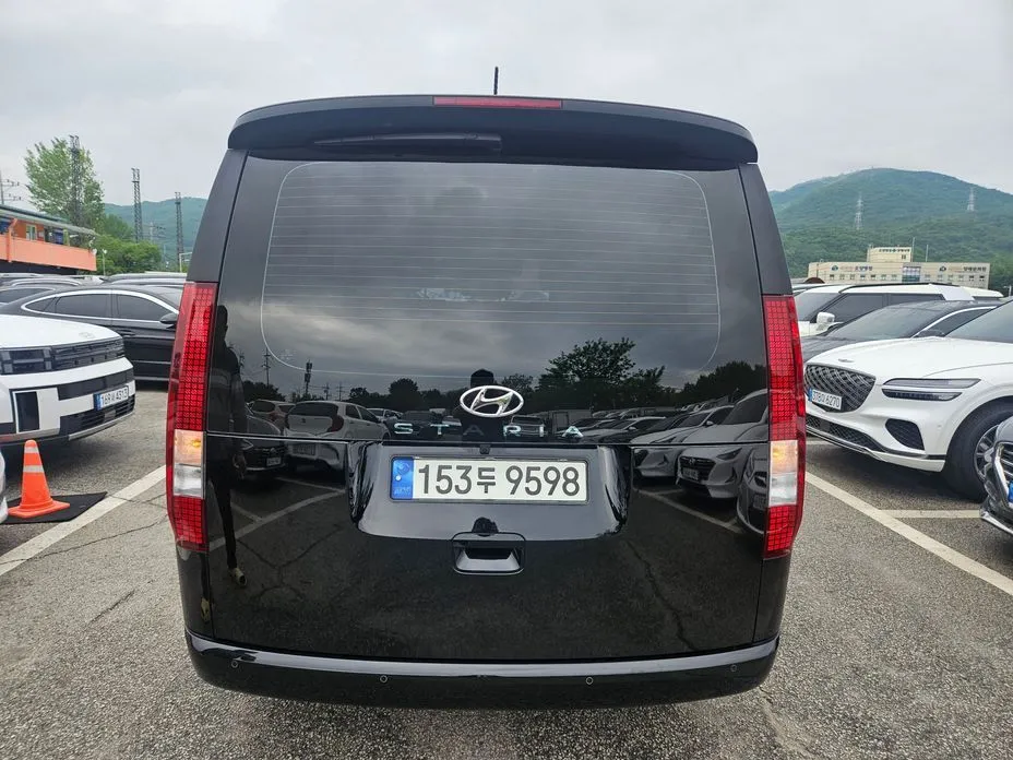 Hyundai Staria — фото 6