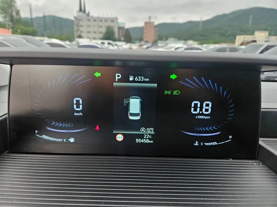 Hyundai Staria — фото 2