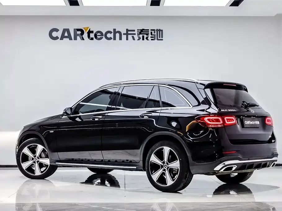 Mercedes-Benz GLC — фото 2
