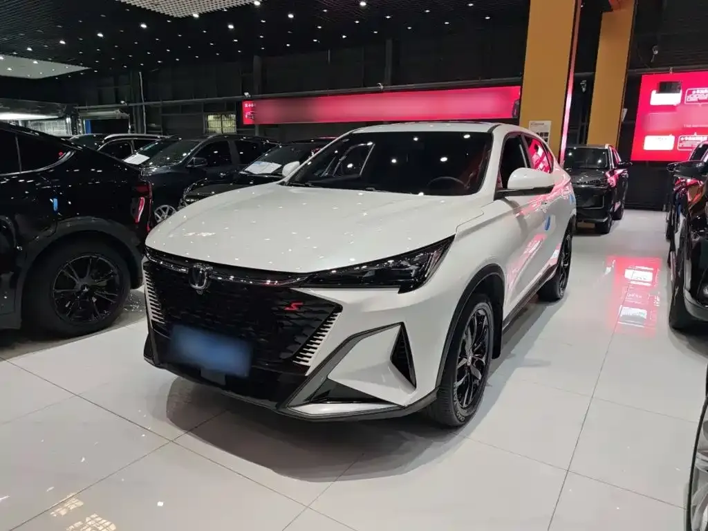 Changan X5 PLUS — фото 1