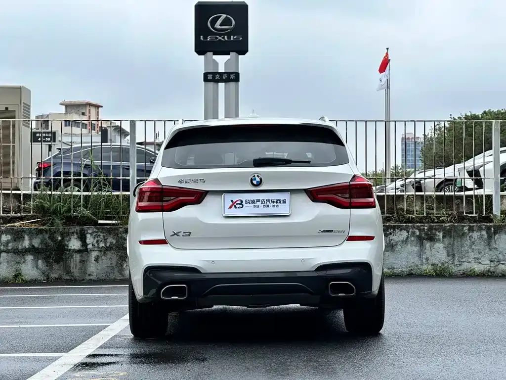 BMW X3 — фото 1