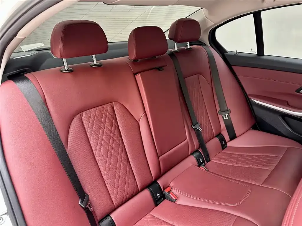 BMW 3 Series — фото 10