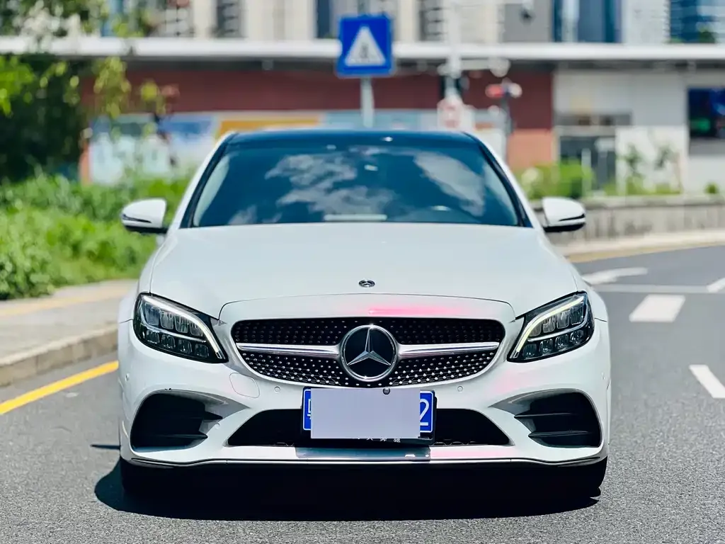 Mercedes-Benz C-Class — фото 4