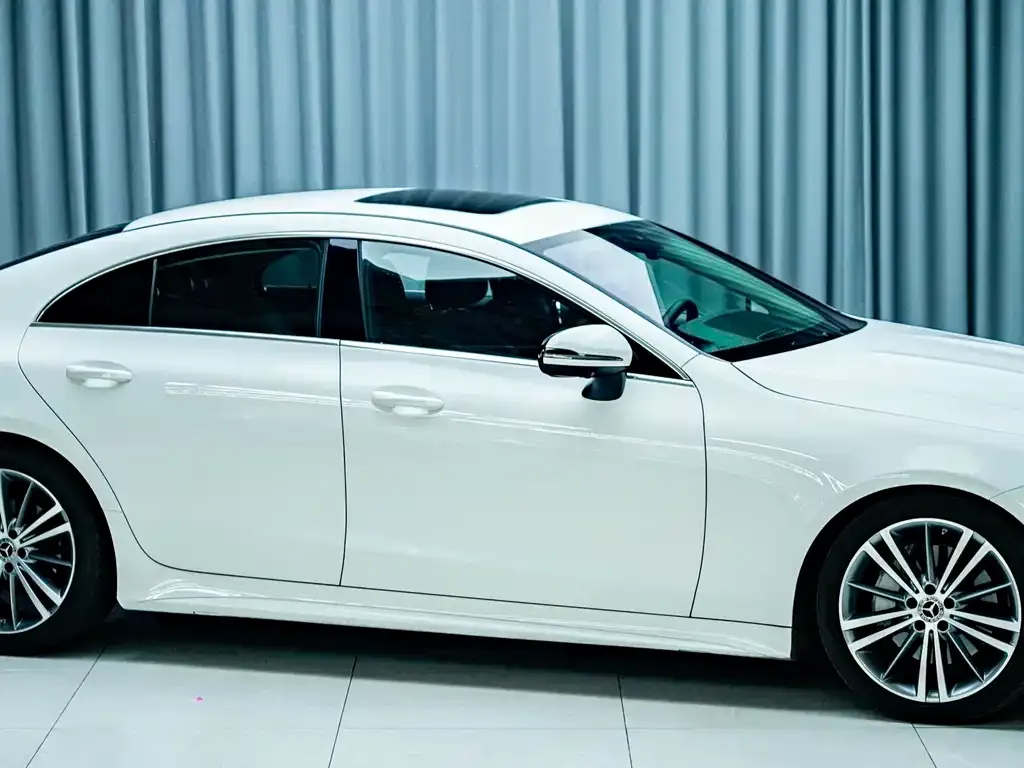 Mercedes-Benz CLS — фото 7