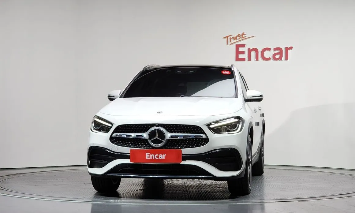 Mercedes-Benz GLA-Class — фото 6