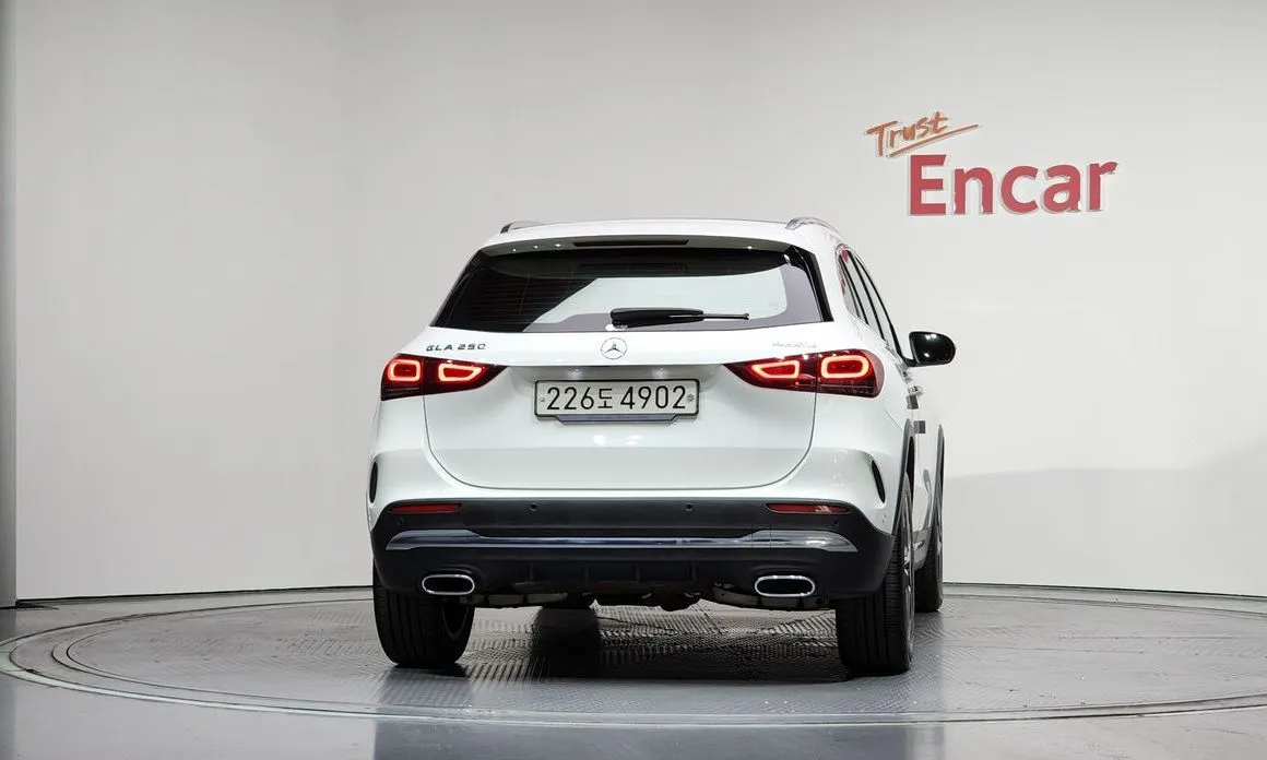 Mercedes-Benz GLA-Class — фото 3