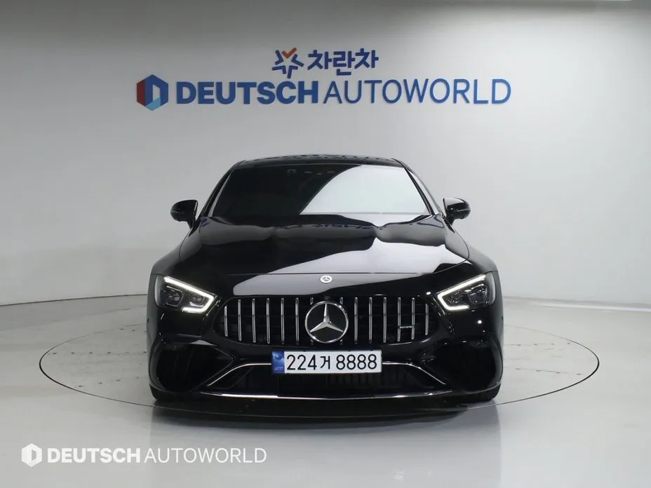 Mercedes-Benz AMG GT — фото 8