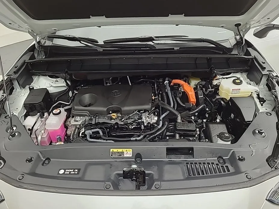 Toyota Highlander — фото 10