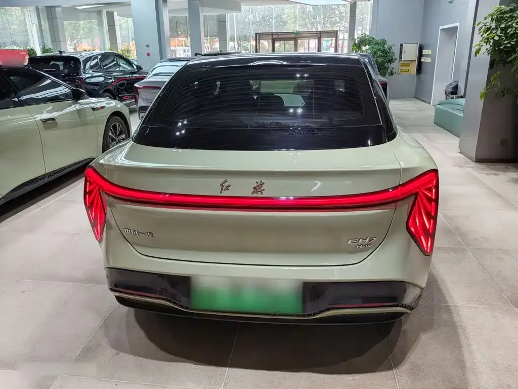 Hongqi EH7 — фото 3