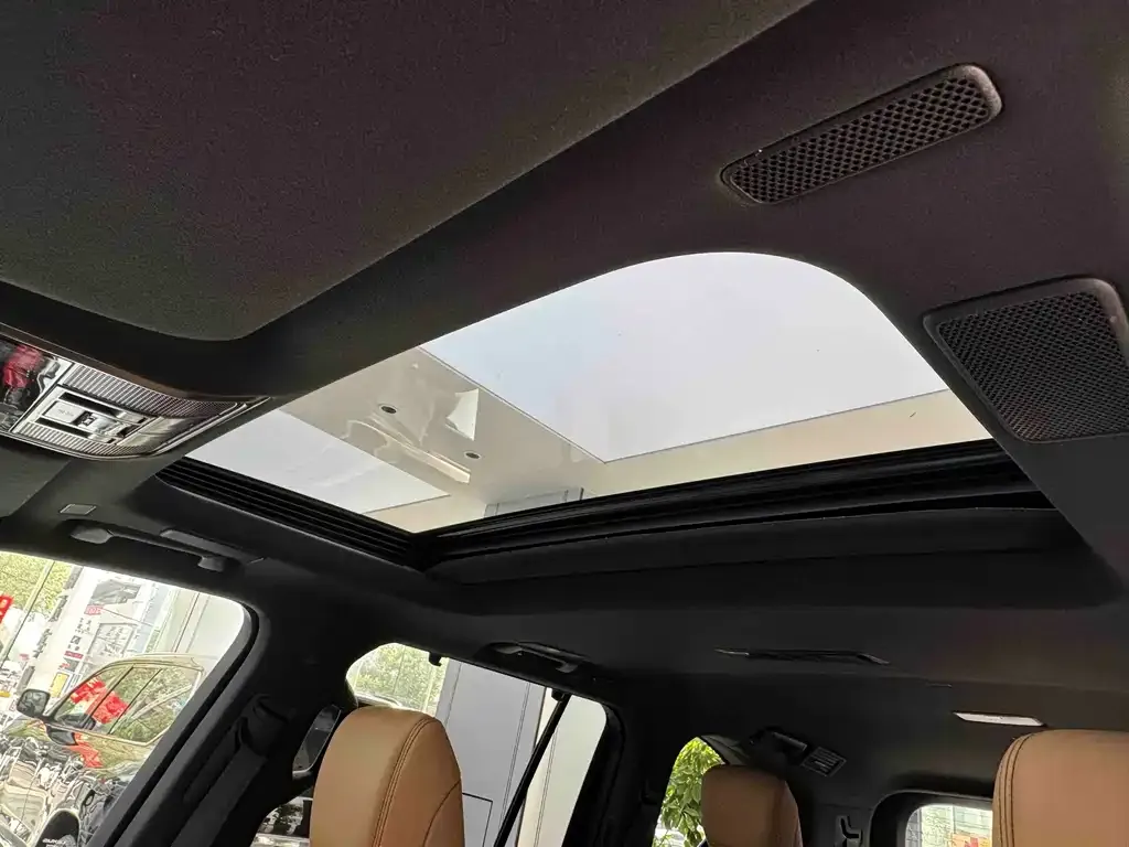 Lexus LX — фото 2