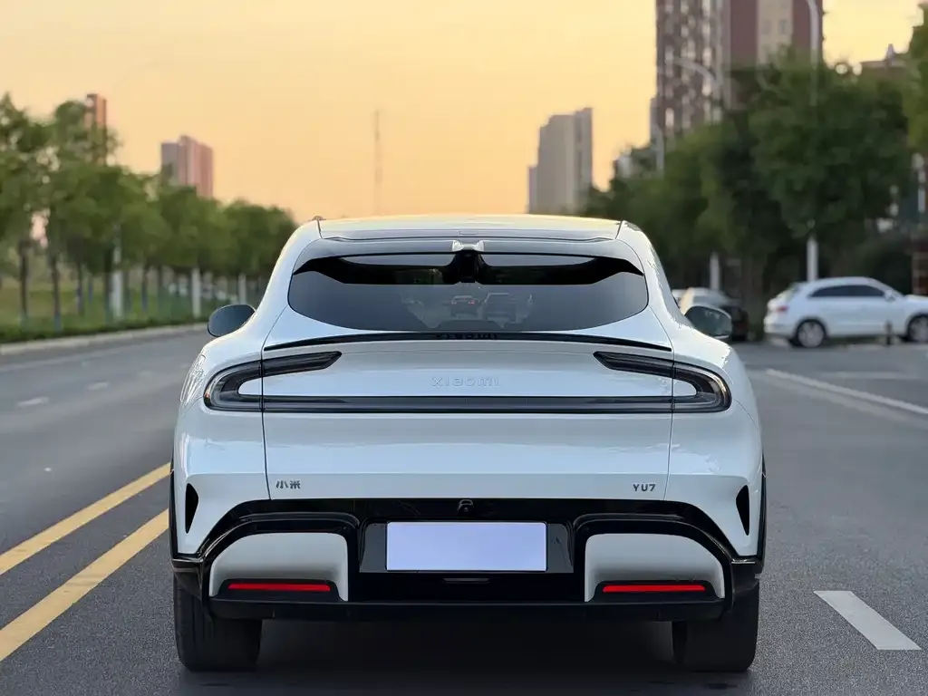 Xiaomi YU7 — фото 10