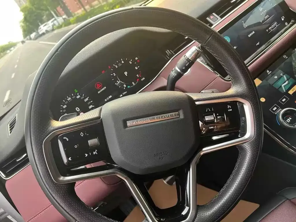 Land Rover Evoque — фото 5