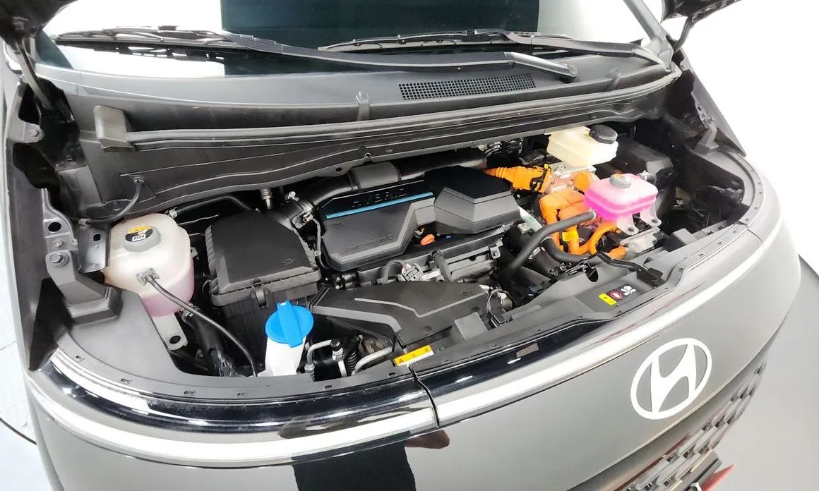 Hyundai Staria — фото 10