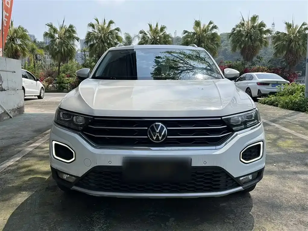 Volkswagen T-Roc — фото 3