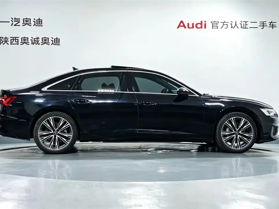 Audi A6L — фото 2