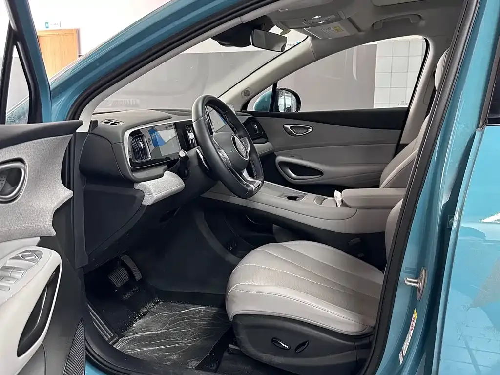 BYD Hiace 05 EV — фото 3