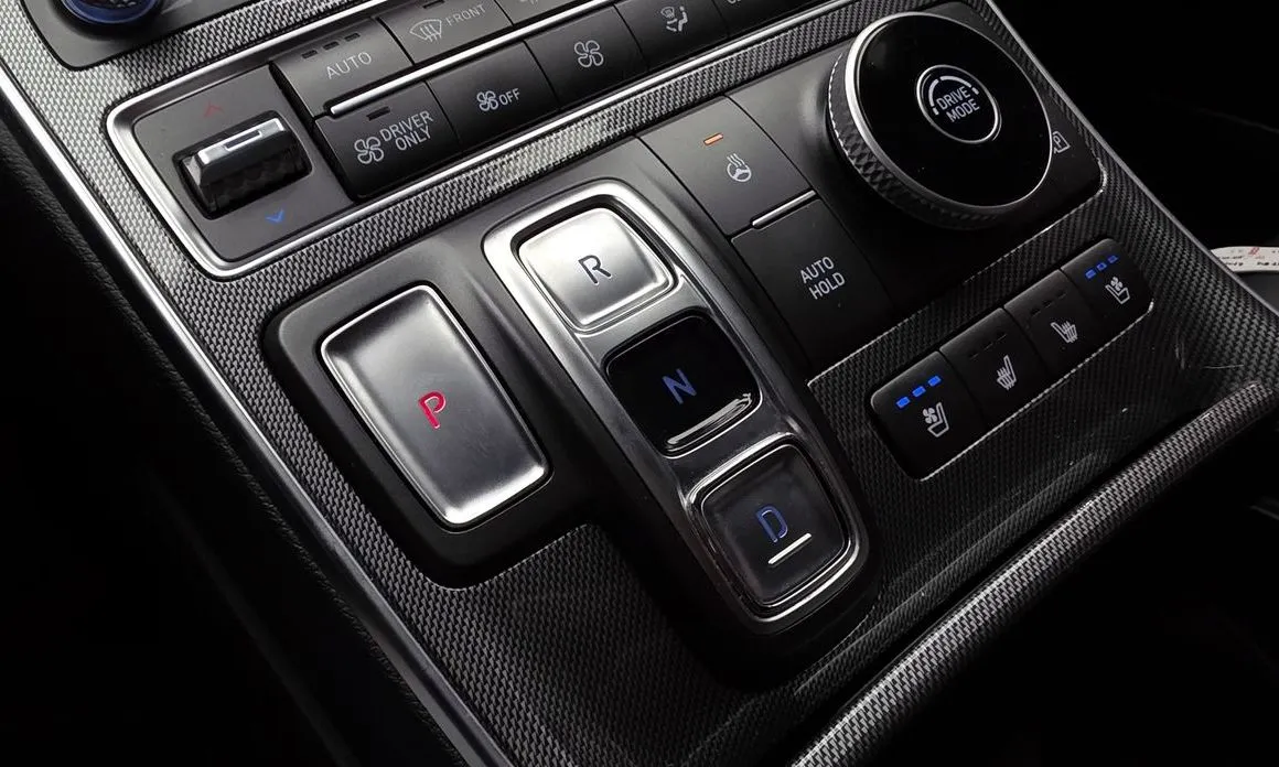 Hyundai Santafe — фото 9