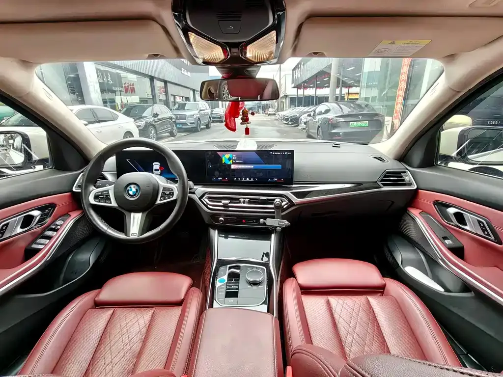BMW i3 — фото 9